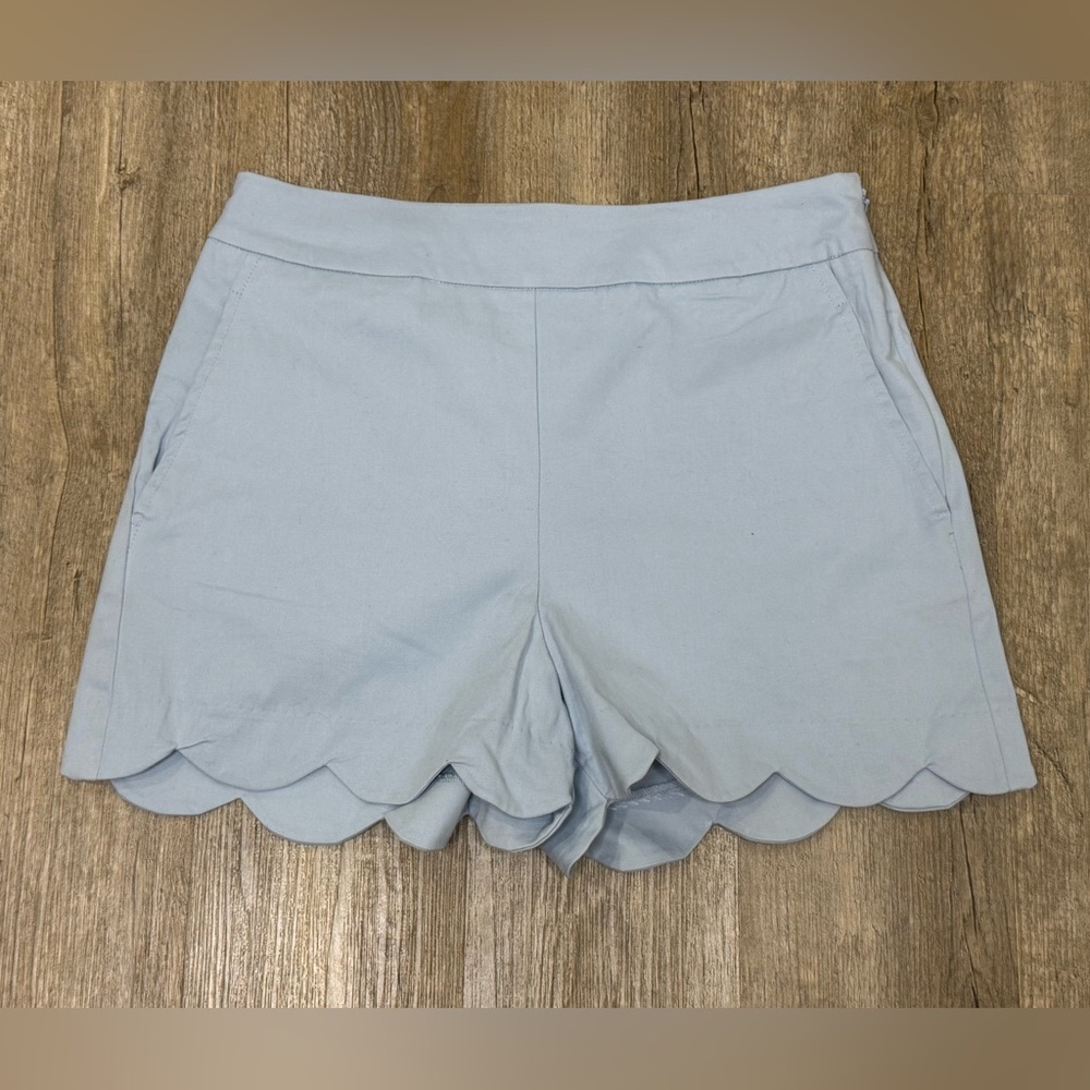 Blue Rain Light Blue Petal Scalloped Hem Shorts, Size M